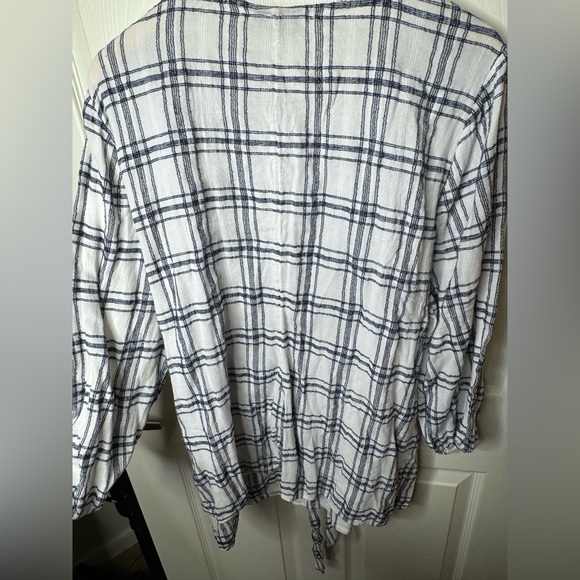 Lane Bryant Size 26 Blouse - Picture 3 of 5